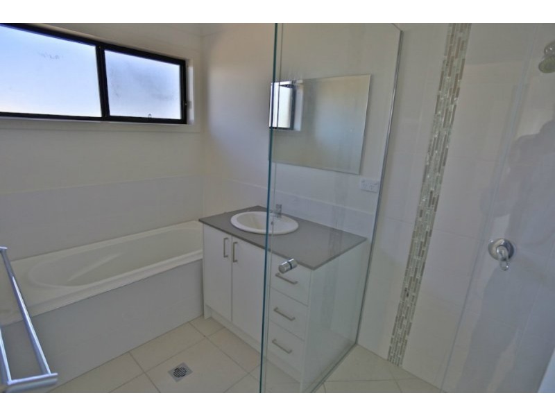 46 Falcon Crest, Zilzie QLD 4710