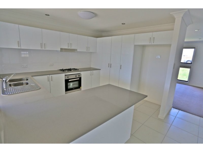 46 Falcon Crest, Zilzie QLD 4710