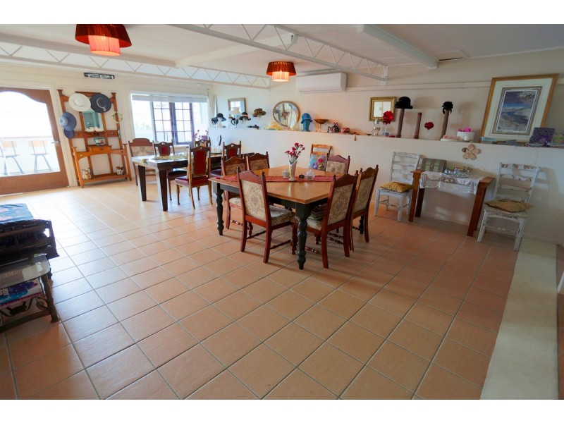 19 B Granville Street, Emu Park QLD 4710