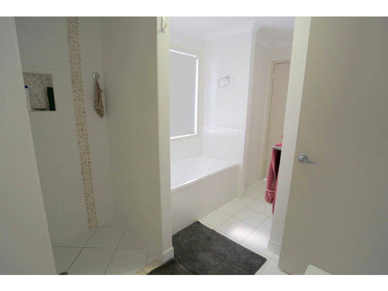 41 Monte Carlo Drive, Zilzie QLD 4710