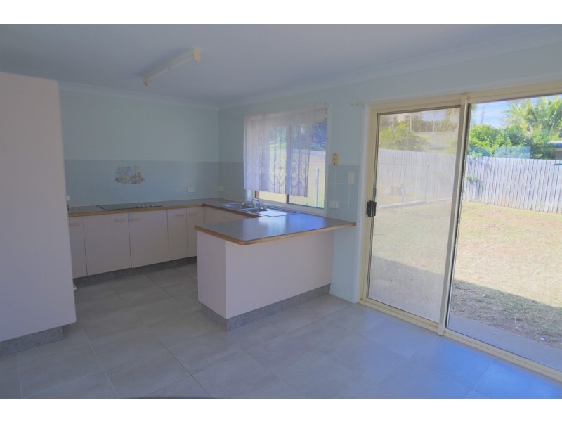1 Singleton Street, Emu Park QLD 4710