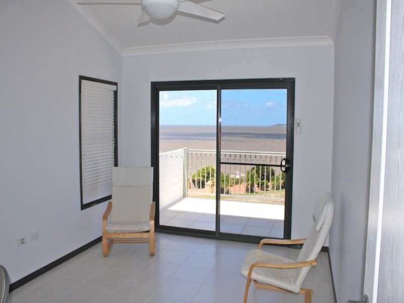 92 Larnach Street, Emu Park QLD 4710