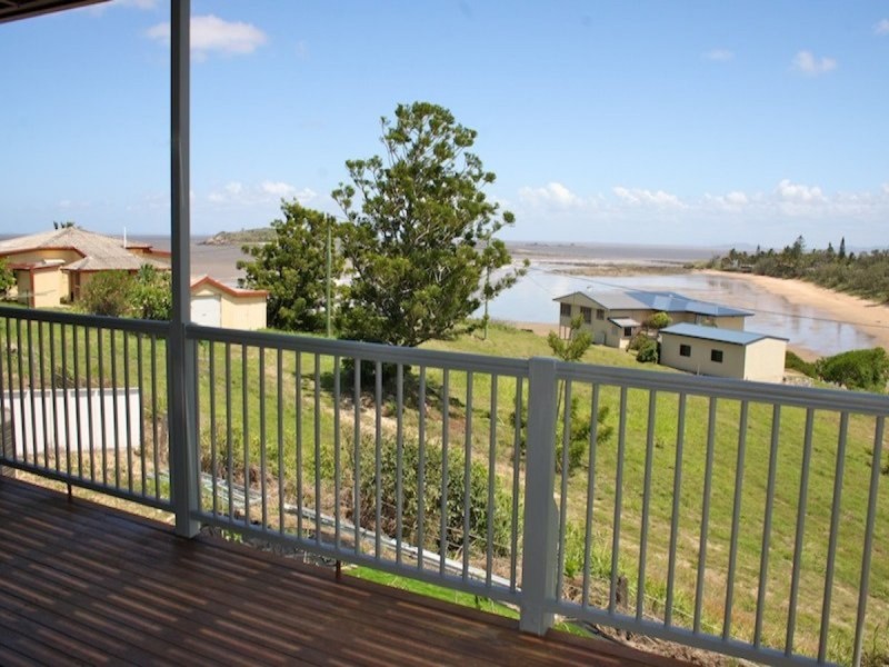 92 Larnach Street, Emu Park QLD 4710