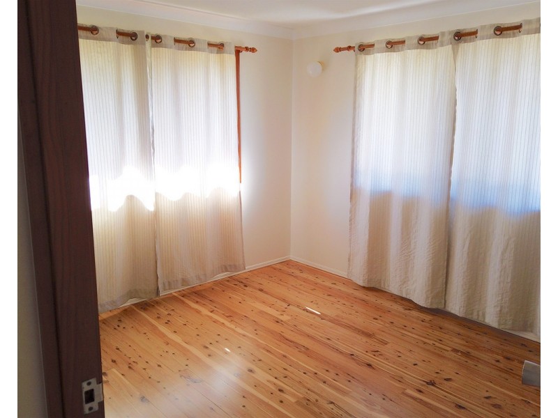 3 McLeod Street, Emu Park QLD 4710