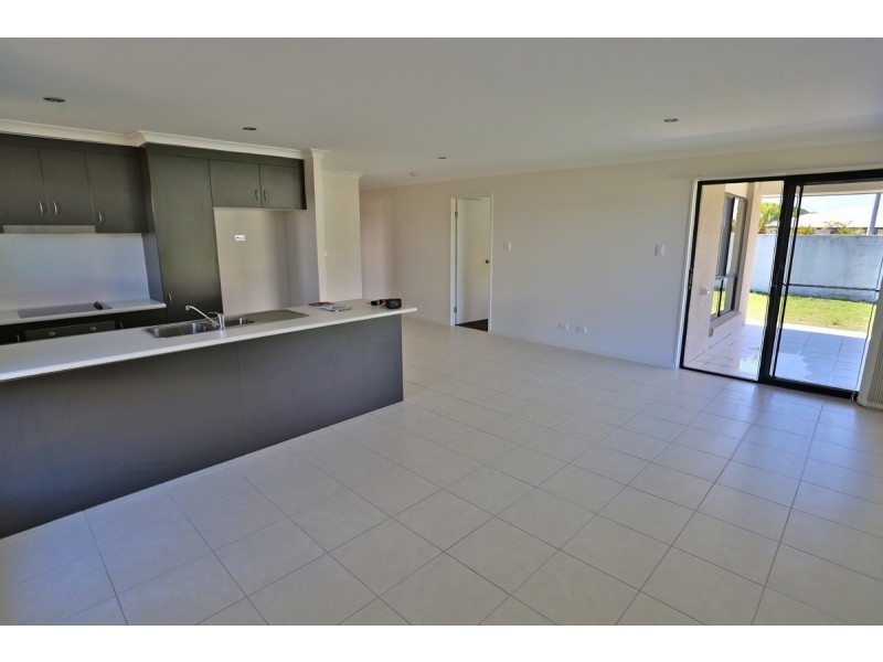 65 Monaco Drive, Zilzie QLD 4710