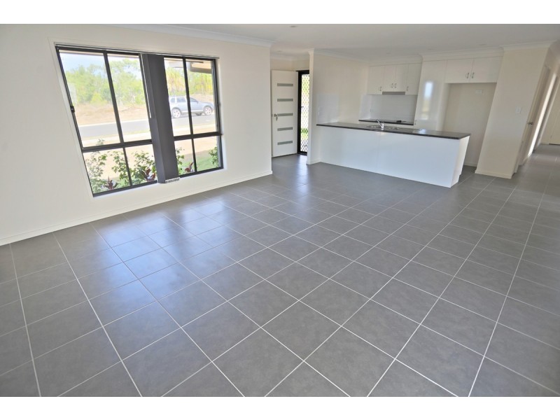 46 Foxtail Palm Boulevard, Zilzie QLD 4710