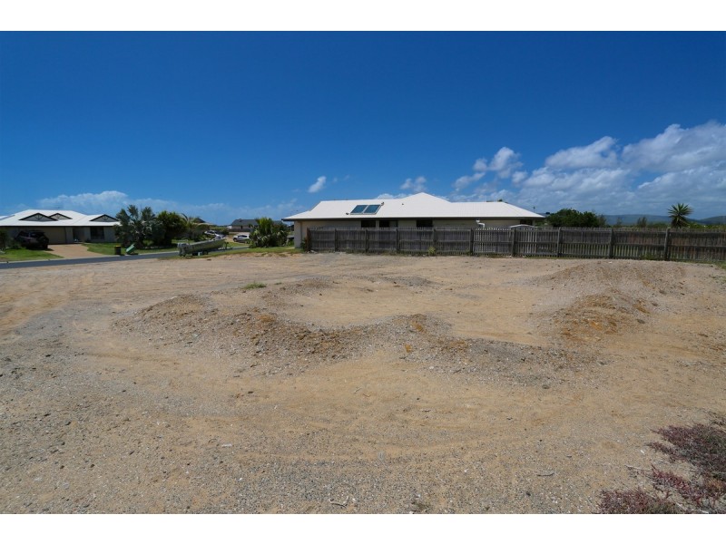 56 Amalfi Drive, Zilzie QLD 4710