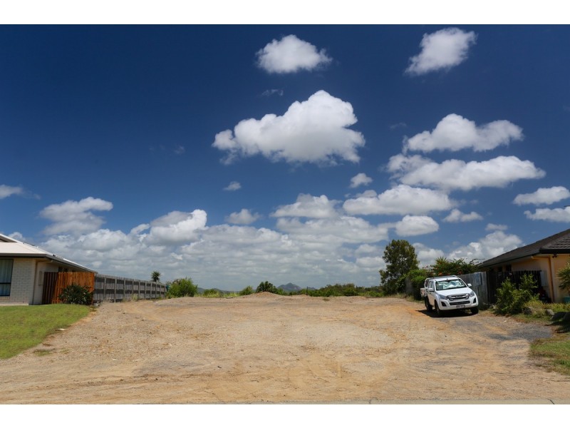 56 Amalfi Drive, Zilzie QLD 4710