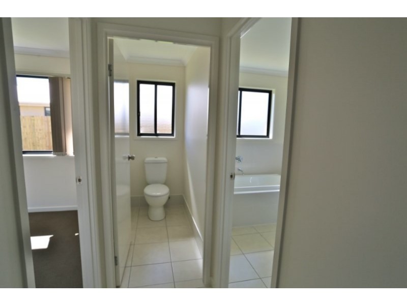 26 Beachside Circuit, Mulambin QLD 4703