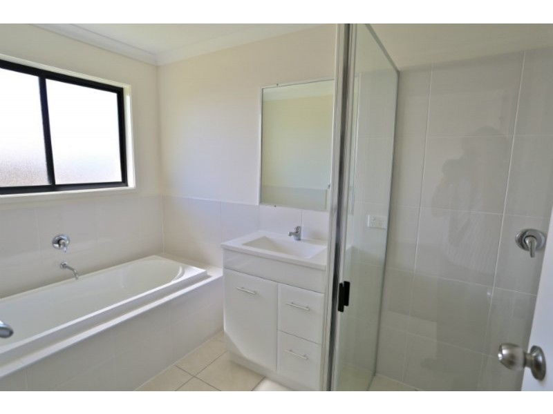 26 Beachside Circuit, Mulambin QLD 4703