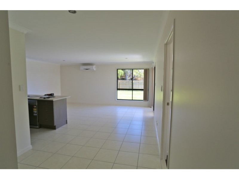 26 Beachside Circuit, Mulambin QLD 4703