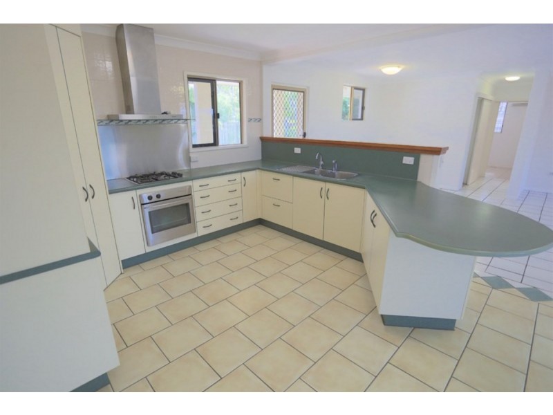 63 Reef Street, Zilzie QLD 4710