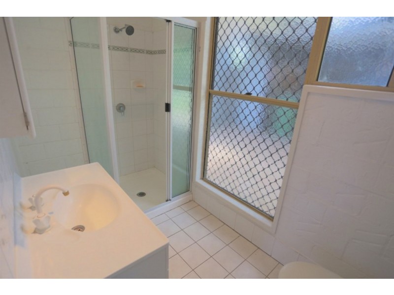 63 Reef Street, Zilzie QLD 4710