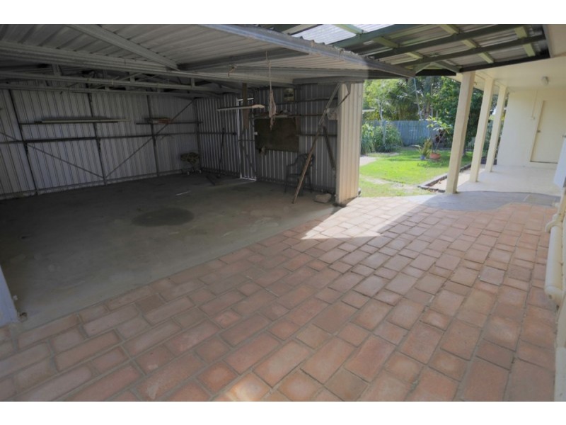 63 Reef Street, Zilzie QLD 4710