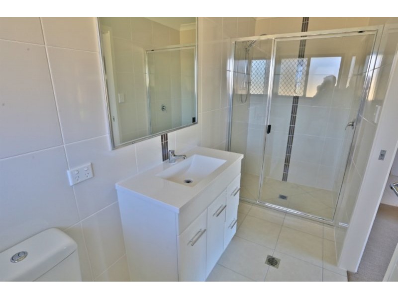 9 Beachside Circuit, Mulambin QLD 4703