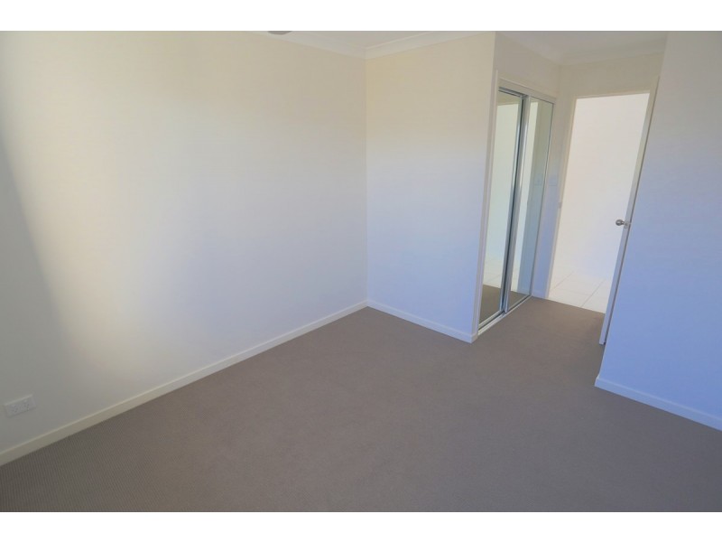 52 Valley Park Road, Zilzie QLD 4710