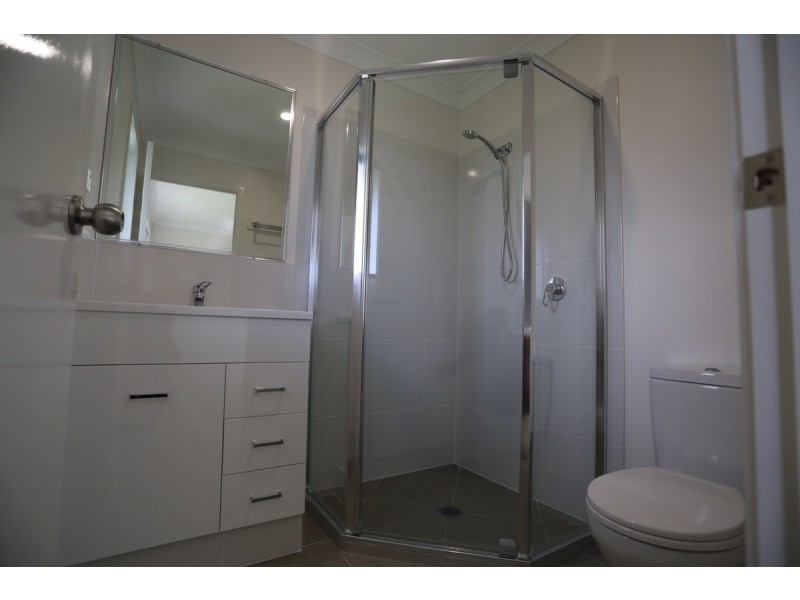 24B Amalfi Drive, Zilzie QLD 4710