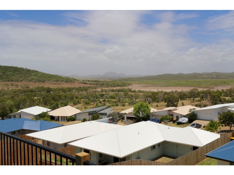 15 Ocean View Drive, Zilzie QLD 4710