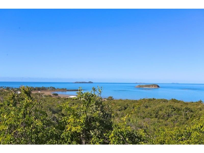 4 Barclay Avenue, Zilzie QLD 4710