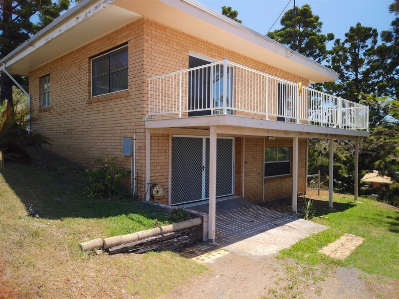 9 Pybus Street, Emu Park QLD 4710