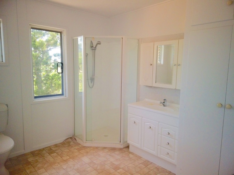 9 Pybus Street, Emu Park QLD 4710