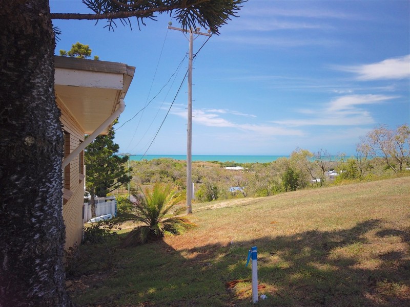 9 Pybus Street, Emu Park QLD 4710