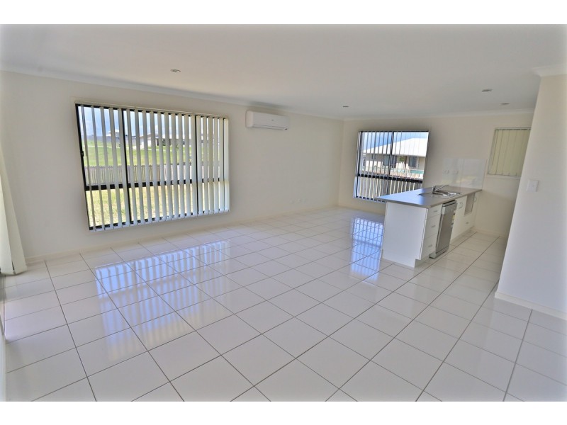 12 Falcon Crest, Zilzie QLD 4710