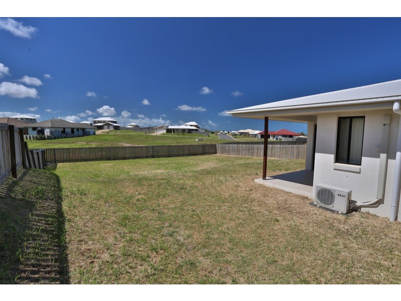 12 Falcon Crest, Zilzie QLD 4710