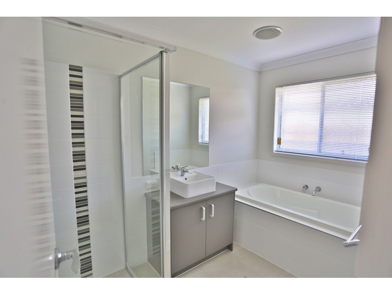 5 Barramundi Street, Mulambin QLD 4703