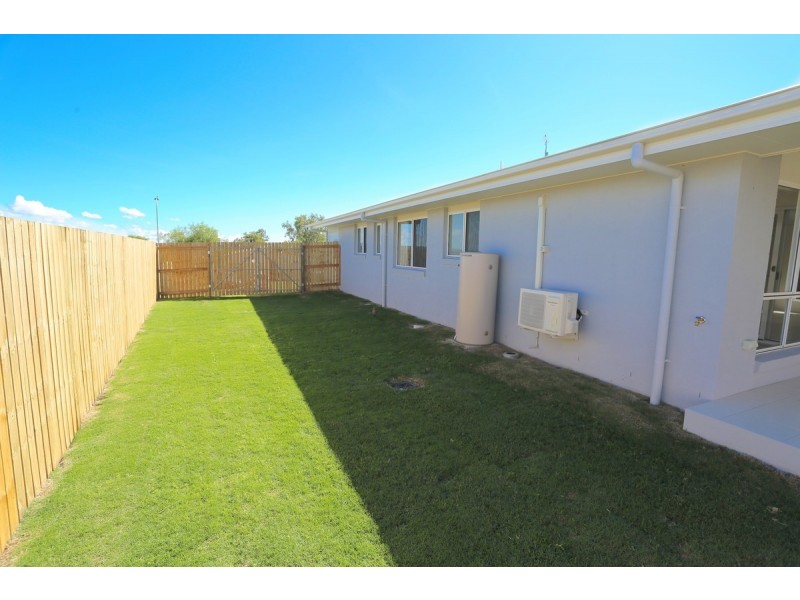 73 Cocoanut Point Drive, Zilzie QLD 4710