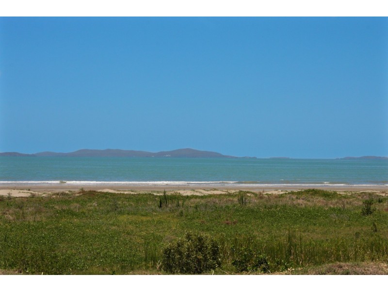 124/760 Scenic Highway, Kinka Beach QLD 4703