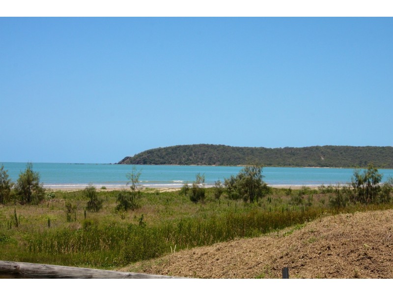 124/760 Scenic Highway, Kinka Beach QLD 4703