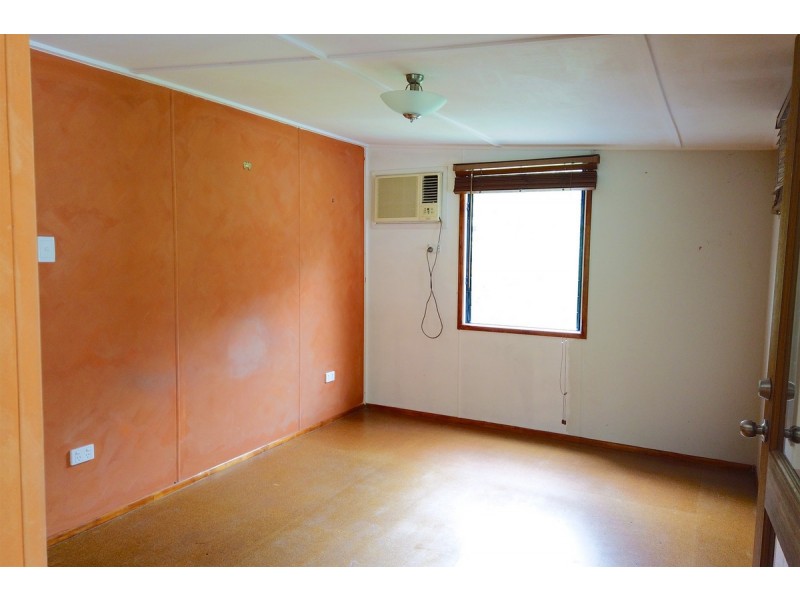 10 Harold Road, Mount Chalmers QLD 4702