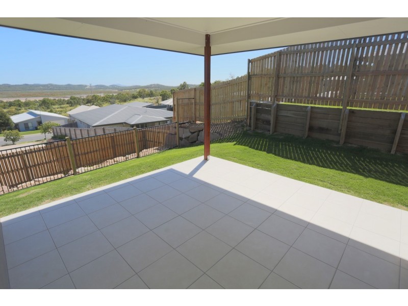 7 Ocean View Drive, Zilzie QLD 4710