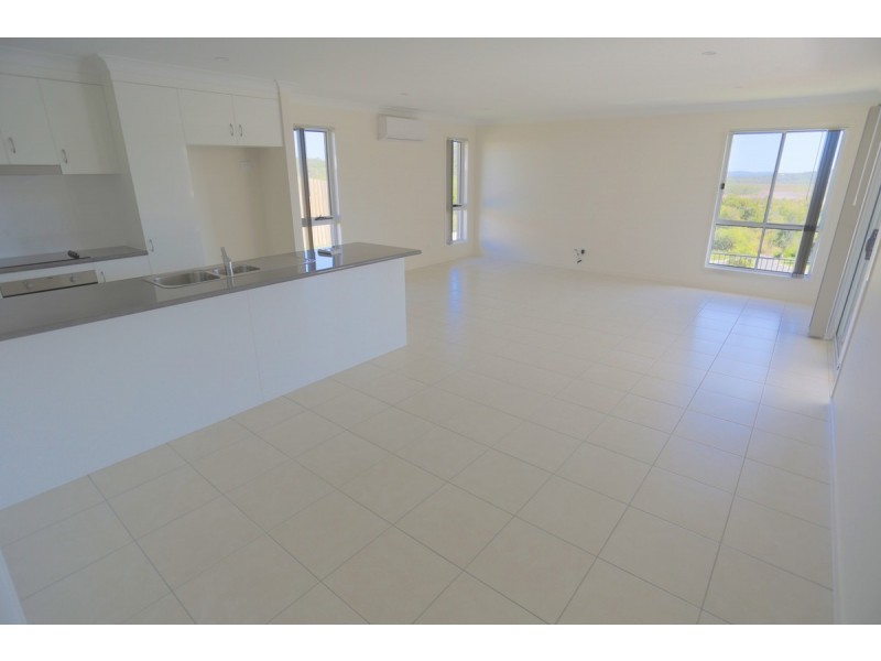 7 Ocean View Drive, Zilzie QLD 4710