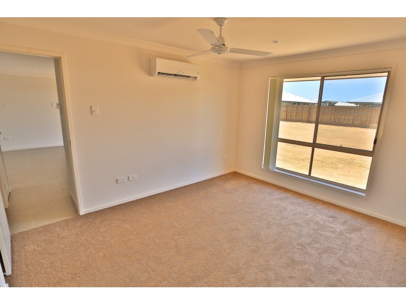 11 Beachside Circuit, Mulambin QLD 4703
