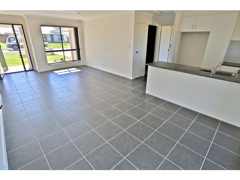 35 Timbers Beach Road, Zilzie QLD 4710