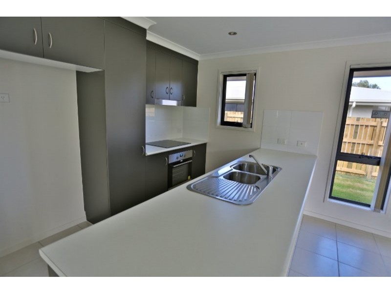 30 Beachside Circuit, Mulambin QLD 4703