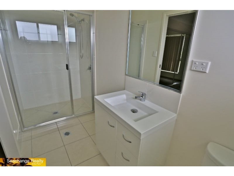 20 Falcon Crest, Zilzie QLD 4710