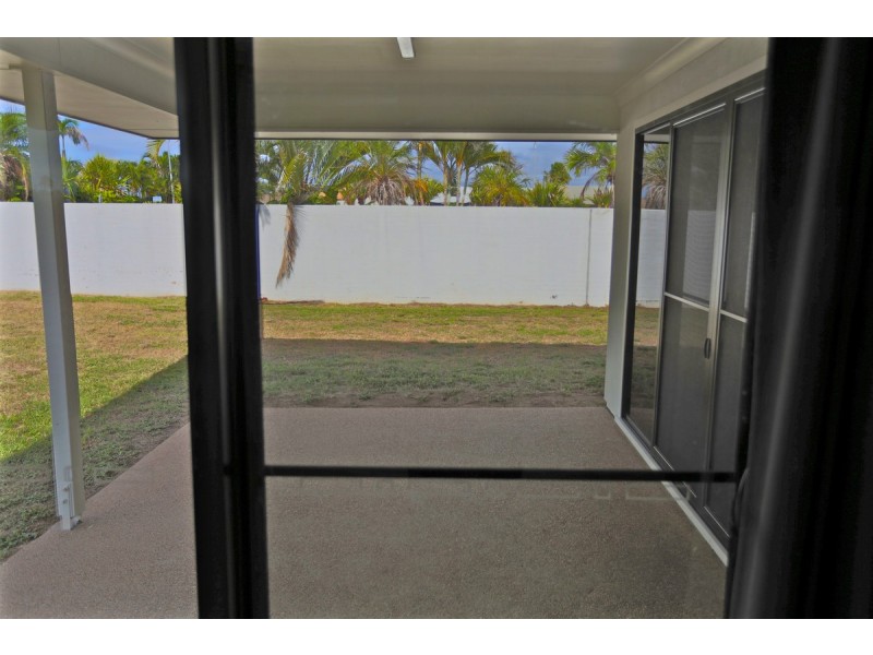 59 Monaco Drive, Zilzie QLD 4710