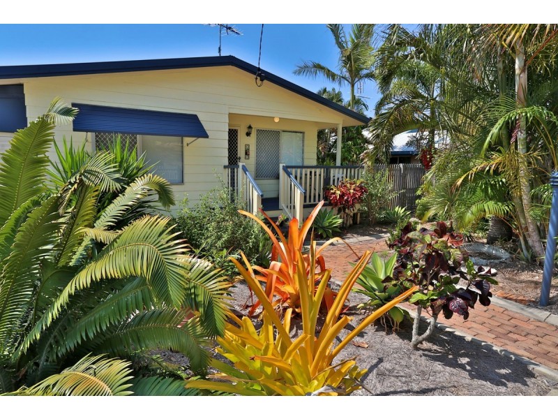 14 Philip Street, Emu Park QLD 4710