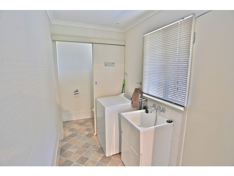 14 Philip Street, Emu Park QLD 4710