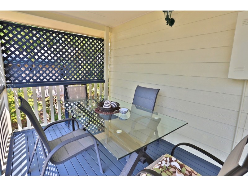 14 Philip Street, Emu Park QLD 4710