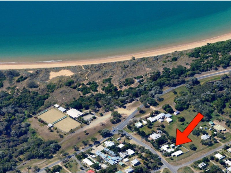 14 Philip Street, Emu Park QLD 4710