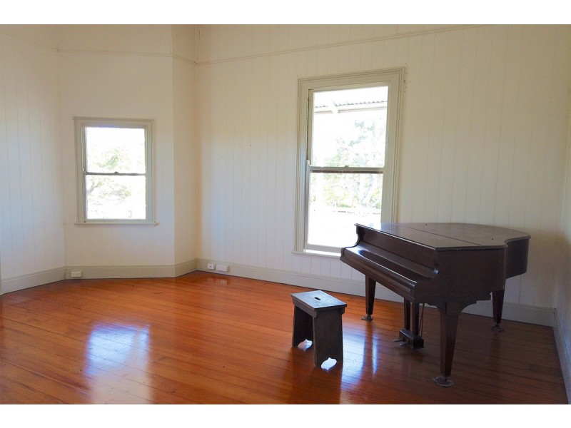 3453 Emu Park Road, Emu Park QLD 4710