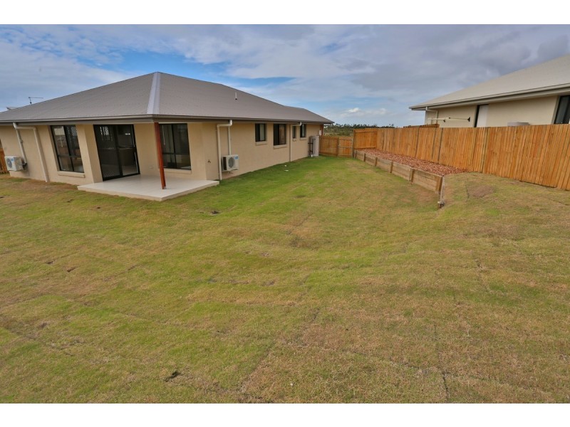 42 Timbers Beach Road, Zilzie QLD 4710
