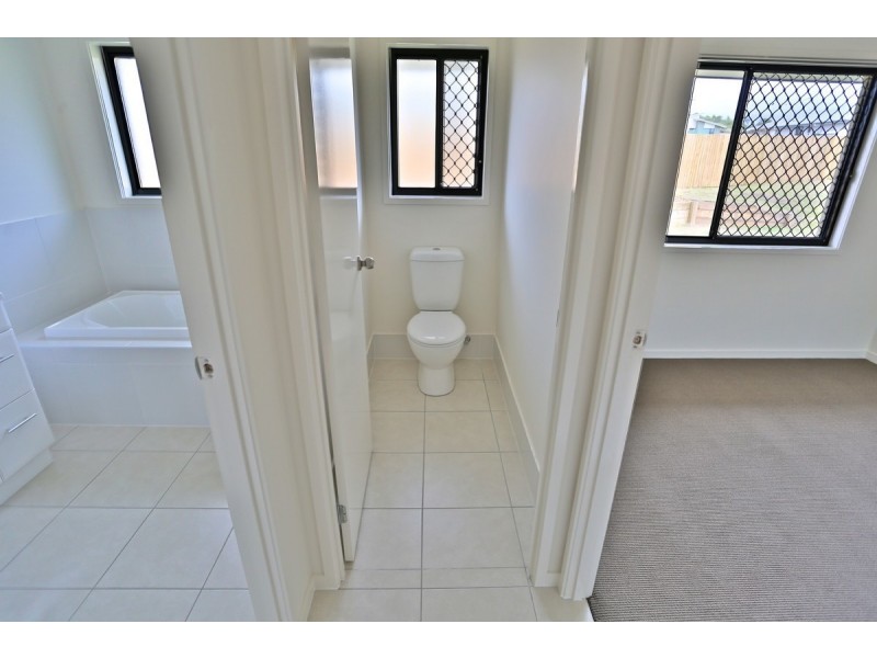 42 Timbers Beach Road, Zilzie QLD 4710