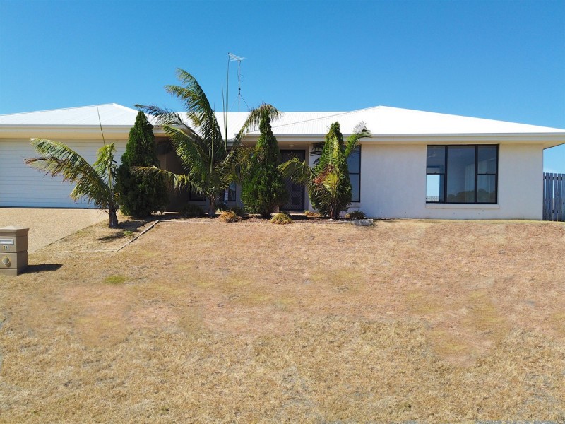 25 Falcon Crest, Zilzie QLD 4710