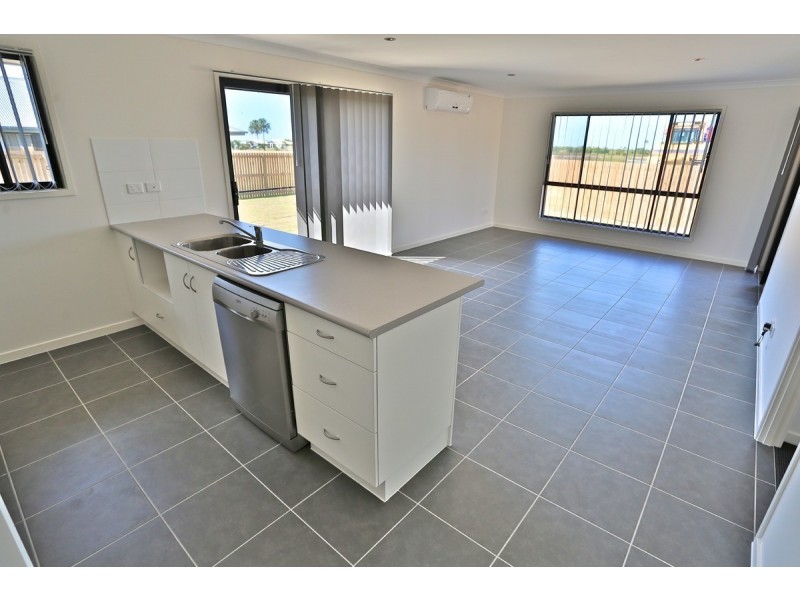 25 Timbers Beach Road, Zilzie QLD 4710