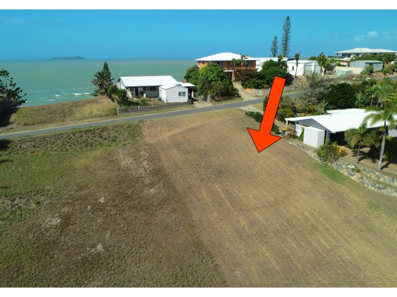 17 Larnach Street, Emu Park QLD 4710